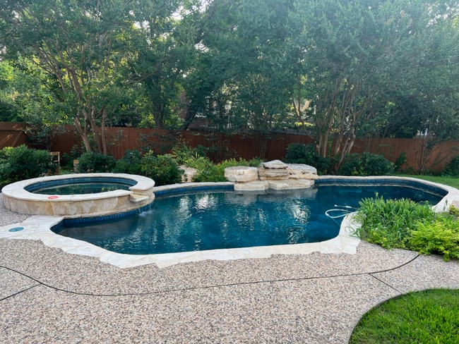 1631 Thrush Ct Cir in San Antonio, TX - Foto de edificio - Building Photo