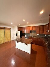 8890 Purple Iris Ln in Elkridge, MD - Building Photo - Building Photo