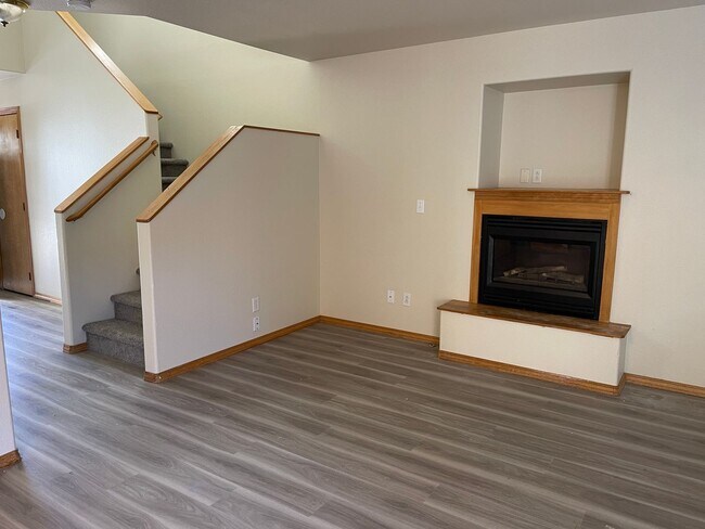 404 River Ave in Ellensburg, WA - Building Photo - Building Photo