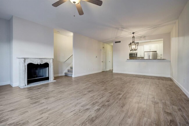 property at 252 Wilcrest Dr