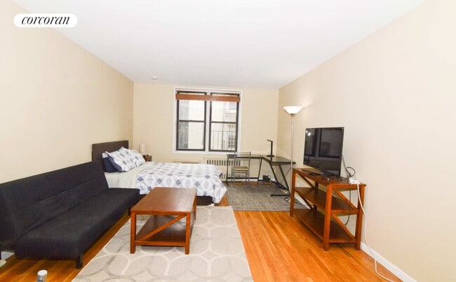 property at 229 E 28th St