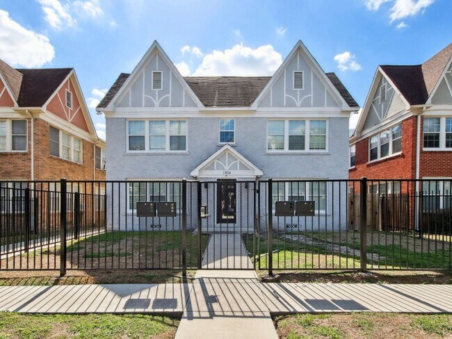 property at 1904 Calumet St