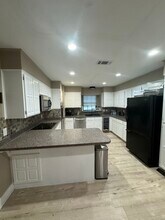 5501 Chimney Rock Rd in Abilene, TX - Foto de edificio - Building Photo