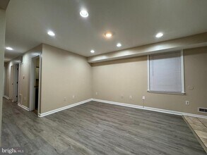 522 Merchant St in Cherry Hill Township, NJ - Building Photo - Building Photo