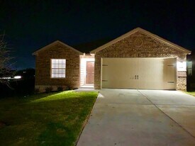 140 Allington Cir in Jarrell, TX - Building Photo