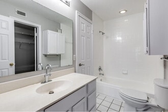 6804 N Capital of Texas Hwy, Unit 724 in Austin, TX - Building Photo - Building Photo