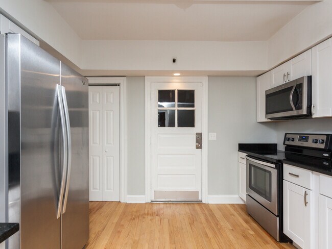 6149 N Talman Ave in Chicago, IL - Building Photo - Building Photo