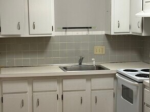 135 Winthrop St in Framingham, MA - Building Photo - Building Photo