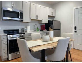 68 Main St in Everett, MA - Building Photo - Building Photo