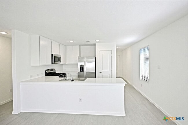 property at 321 W Mill St