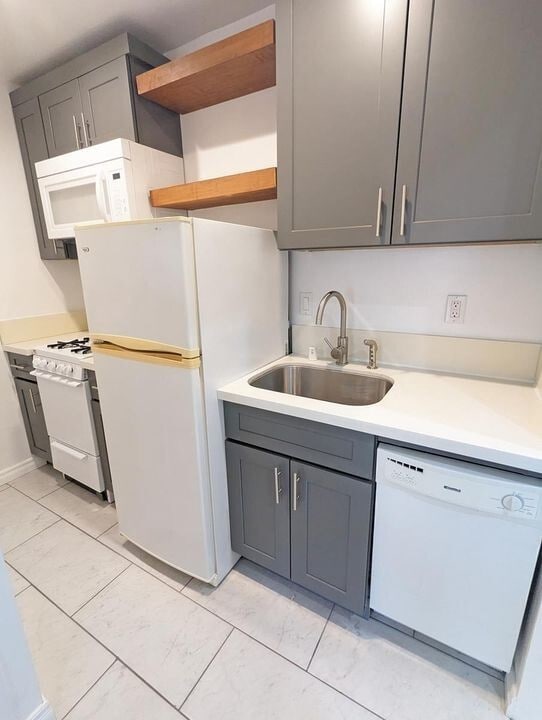 1509 Orange Grv Ave in Los Angeles, CA - Building Photo - Building Photo