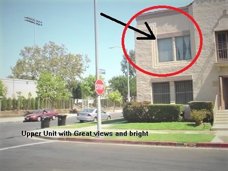 466 N Orange Grove Ave in Los Angeles, CA - Building Photo
