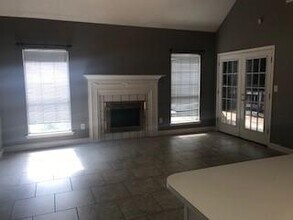1111 Wildwood Ave in Mobile, AL - Foto de edificio - Building Photo