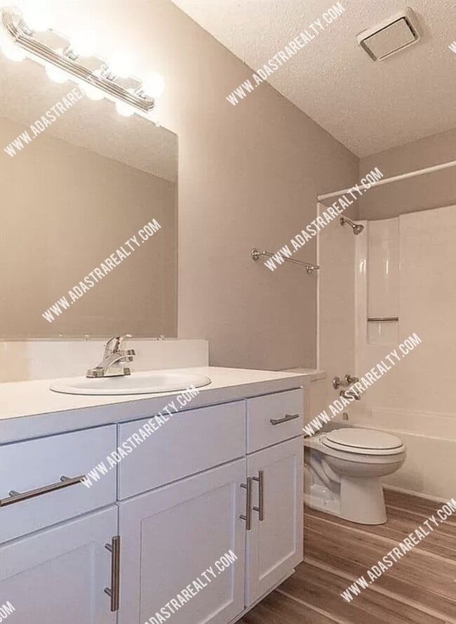 property at 318 Birch Ln