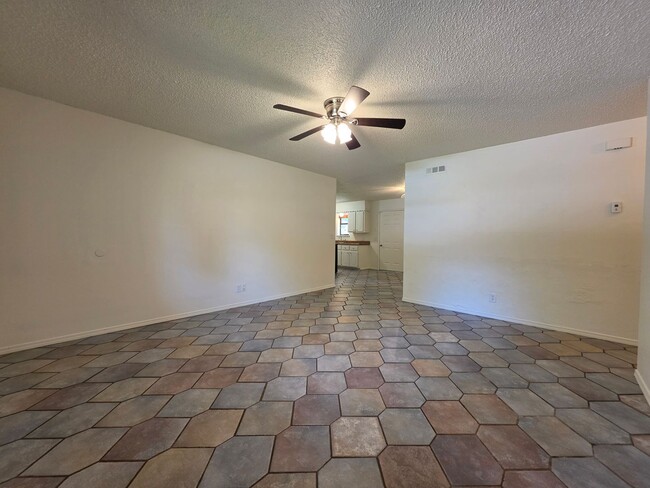 1218 Foggy Bottom Rd in Tecumseh, OK - Building Photo - Building Photo