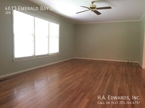4613 Emerald Bay Dr in Northport, AL - Building Photo - Building Photo