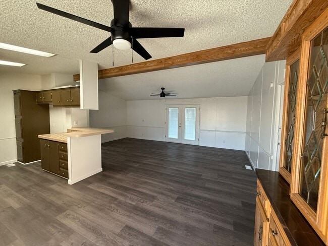 556 Palo Verde Dr in Bullhead City, AZ - Building Photo - Building Photo