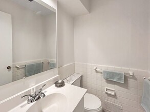 6304 Vernon Ave S in Minneapolis, MN - Building Photo - Building Photo