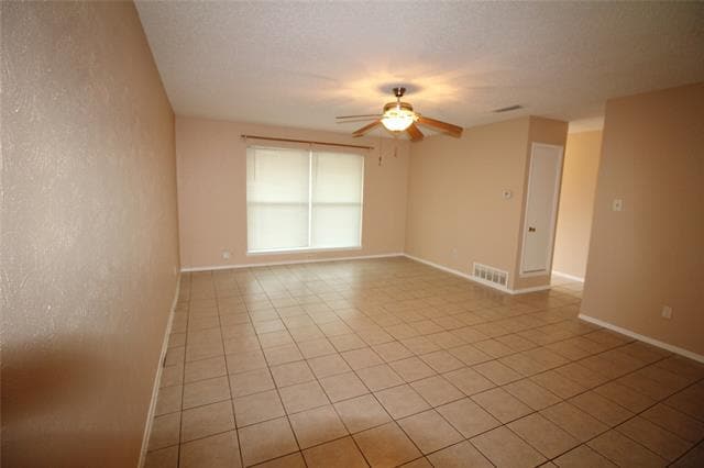 1019 S Alexander Ave in Duncanville, TX - Building Photo - Building Photo