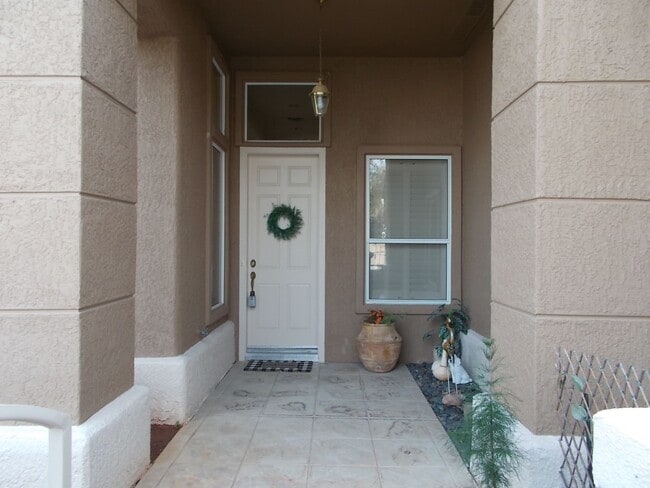 2916 Vista Butte Dr in Las Vegas, NV - Building Photo - Building Photo