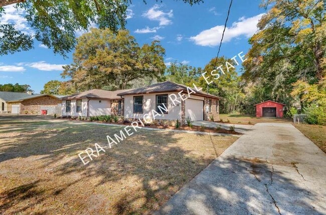 5912 Pamela Dr in Milton, FL - Building Photo - Building Photo