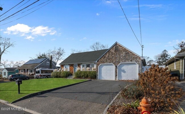 525 Riverwood Ave in Point Pleasant, NJ - Foto de edificio - Building Photo