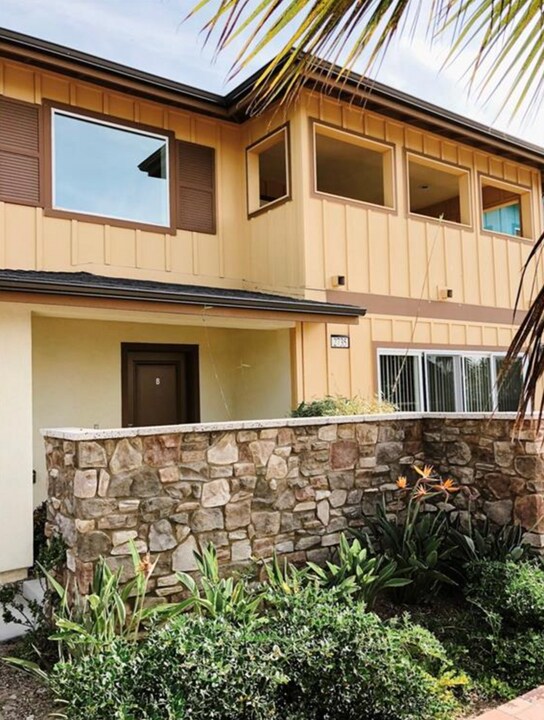 2735 S El Camino Real in San Clemente, CA - Building Photo