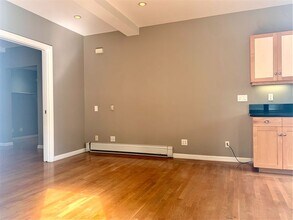 2720 Sacramento St in San Francisco, CA - Building Photo - Building Photo