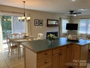 286 Wood Duck Loop in Mooresville, NC - Building Photo - Building Photo