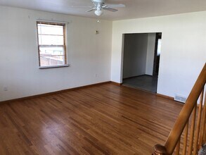 44 Pennsylvania Ave in Latrobe, PA - Building Photo - Building Photo
