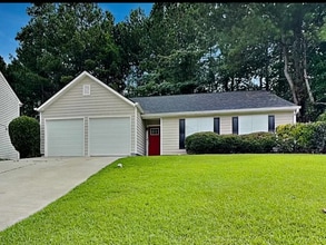 6453 Alford Way in Lithonia, GA - Building Photo - Building Photo