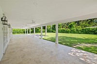 730 Davis Rd in Coral Gables, FL - Building Photo - Building Photo