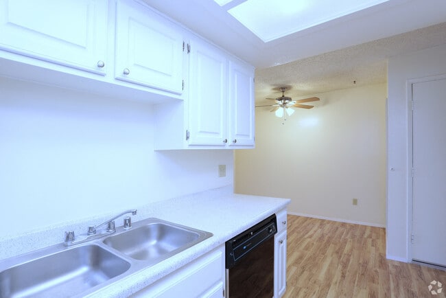 Benchmark Apartments