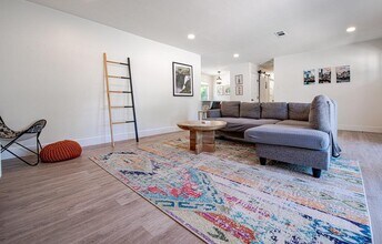 122 Havana St in Austin, TX - Building Photo - Building Photo