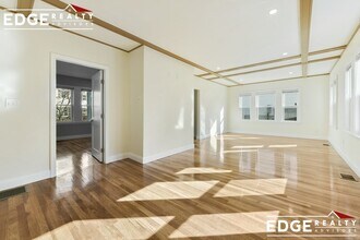 60 Lane Park in Boston, MA - Foto de edificio - Building Photo