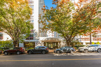 The Aurora Condominiums in Silver Spring, MD - Foto de edificio - Building Photo