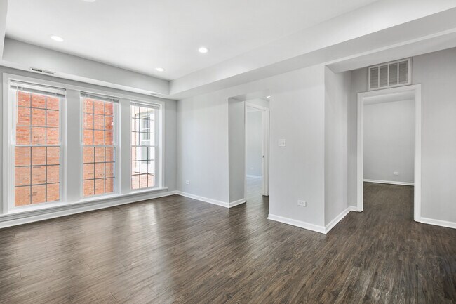 7730 N Ashland Ave in Chicago, IL - Building Photo - Building Photo