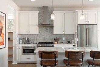 2906 Webberville Rd in Austin, TX - Building Photo - Building Photo
