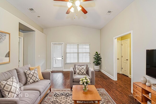 4053 Cambridge Dr in Moody, AL - Building Photo - Building Photo