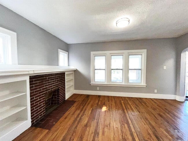 273 Eastlawn St in Detroit, MI - Building Photo - Building Photo