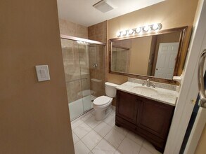2207 Society Plz, Unit #1 in Newtown, PA - Building Photo - Building Photo