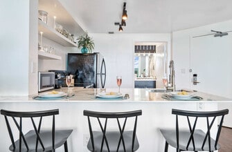 2889 McFarlane Rd, Unit SI ID1240532P in Miami, FL - Building Photo - Building Photo