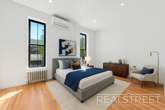 Brand New Upper Duplex in Bed Stuy Townhouse! in Brooklyn, NY - Building Photo - Building Photo