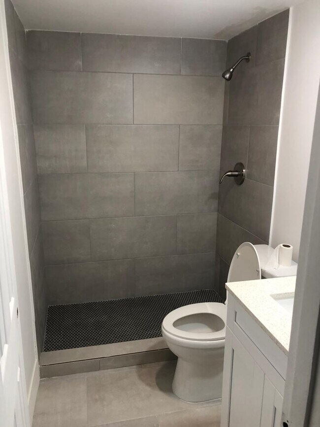 2916 Funston St in Hollywood, FL - Building Photo - Building Photo