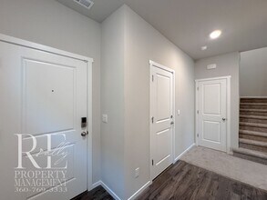 4274 Pronghorn Pl in Bremerton, WA - Building Photo - Building Photo