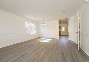 19534 Dianeshire Dr in Spring, TX - Building Photo - Building Photo