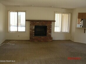 9476 E Lakeshore Dr-Unit -A in Prescott Valley, AZ - Building Photo - Building Photo