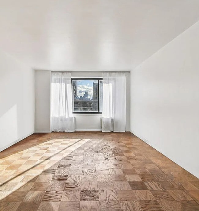 property at 382 Central Prk W