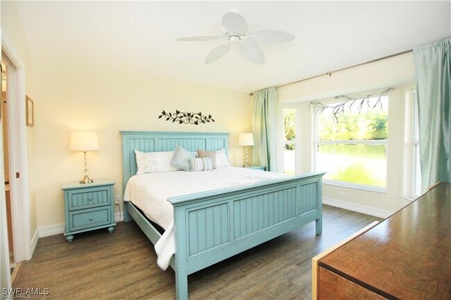 2925 Cypress Trace Cir in Naples, FL - Building Photo - Building Photo