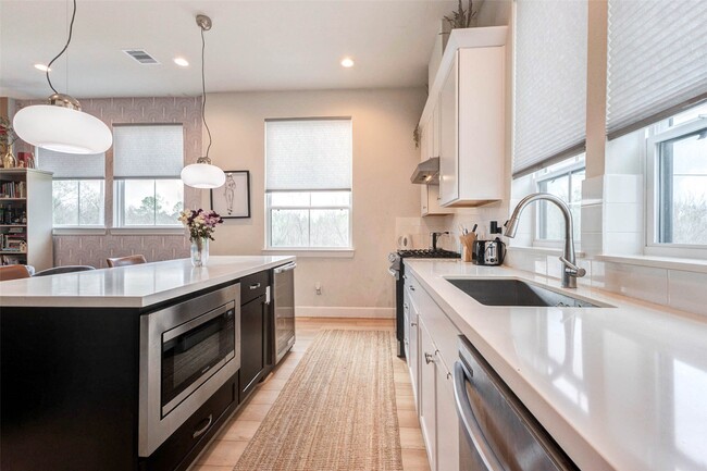 property at 2802 Grand Fountains Dr